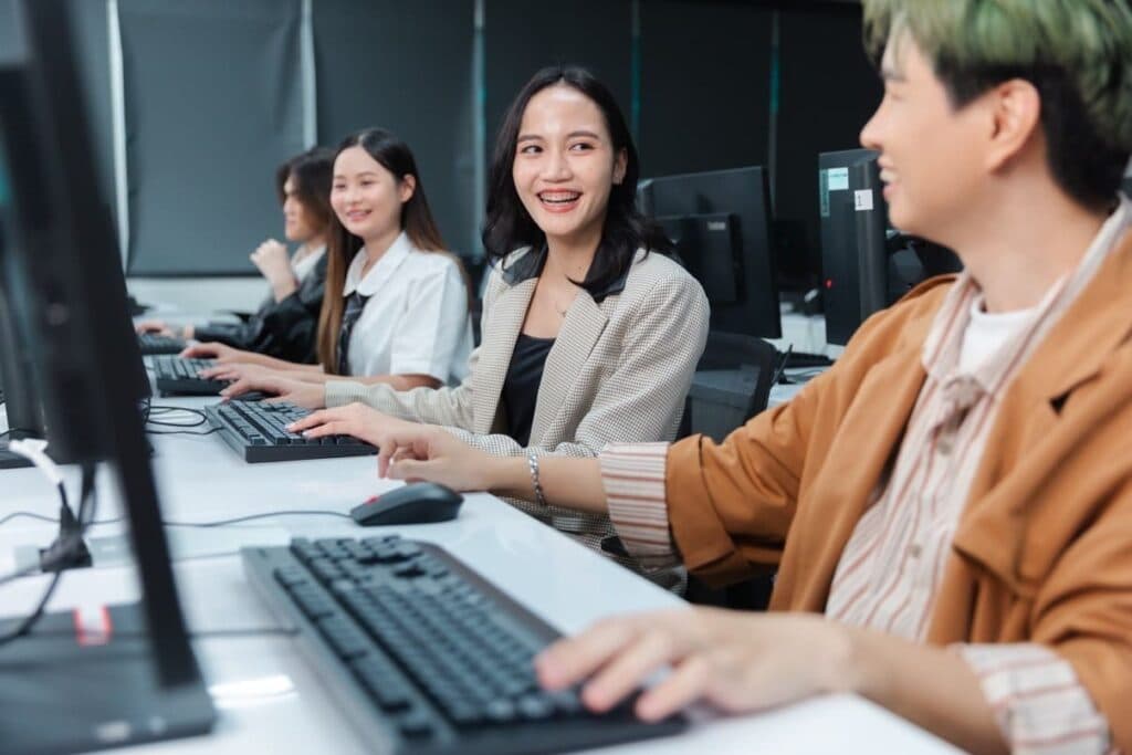 แนวโน้มอาชีพสายดิจิทัลที่เติบโตเร็วใน 3 ปีข้างหน้า